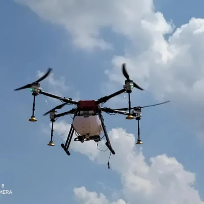 30 litros autónomo agrícola Pulverizador de química de los aviones teledirigidos