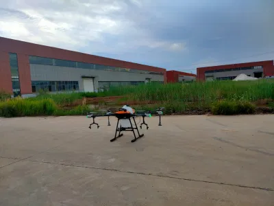 4 ejes 20L de capacidad agrícola totalmente autónomo Agricultura Pulverizador Dron aviones teledirigidos