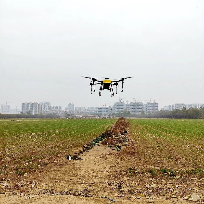 Big Capacity 40L Agricultural Sprayer Uav Drone with Auto Flying Seeding Sowing Function Similar to Xag