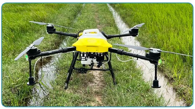 10/16/30/40 Liters Uav Crop Sprayer/Herbicide/Insecticide Spraying Agricultural Drone with Smart Battery