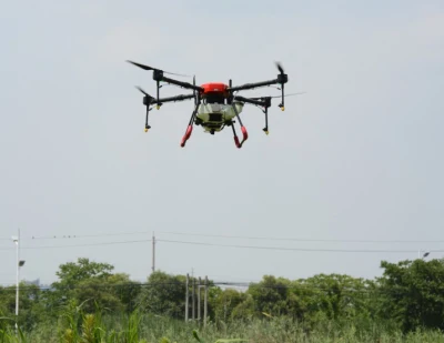  Электрический > 500 мл беспилотных самолетов сельскохозяйственные машины опрыскивателя с камерой распылителя