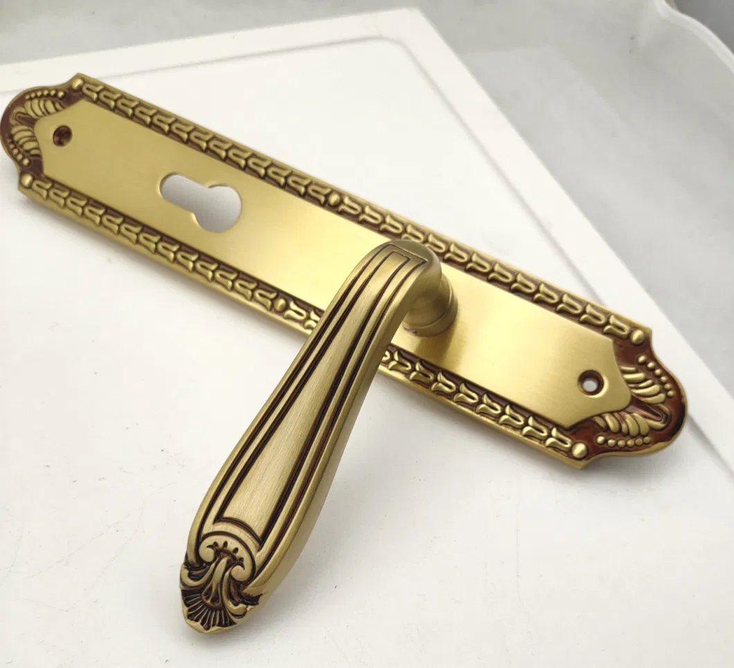 Luxury Antique Brass Villa Door Handle (03)