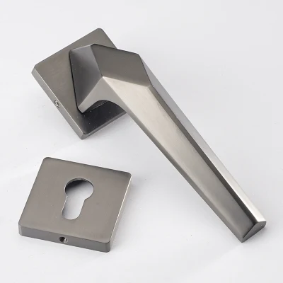 Comercio al por mayor de estilo americano, aleación de zinc mango negro de la palanca de la puerta de madera se encarga de establecer