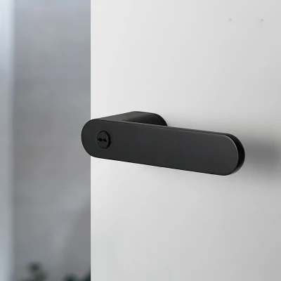 Puerta moderna minimalista de lujo con asa de una palabra dormitorio silencioso Cerradura de aleación de zinc Mango de puerta negro