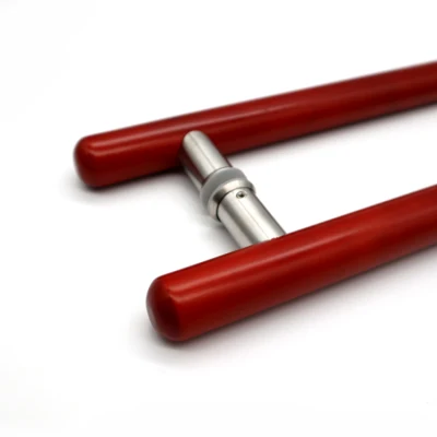 La clásica Puerta redonda de madera roja Empuñadura