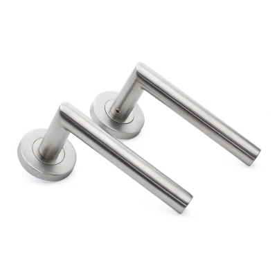 Manija de la palanca de la puerta del dormitorio para la puerta de madera del acero inoxidable 304 manijas interiores modernas de la puerta del oro negro de sat