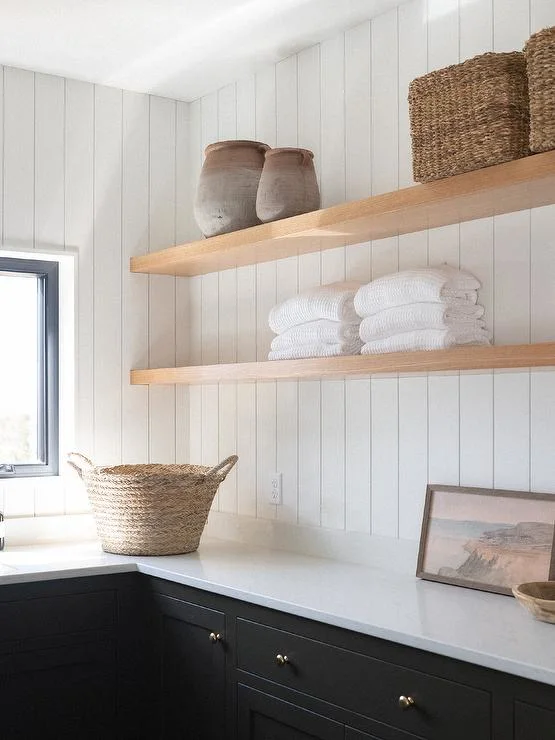 Popular Light Gray Matte Lacquer Modern Laundry Room Cabinet Design