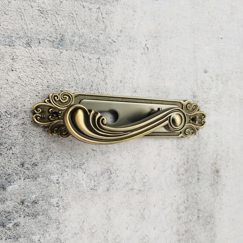 B922-139 Vaisite Brand European Antique Style Zamak Front Door Lever Handle on Rosette