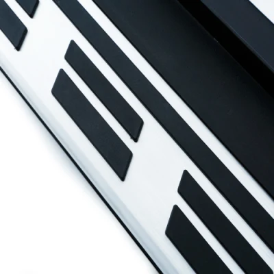 Made in China Factory Automobile Parts Car Side Step 4*4 Running Board for Renault Koleos 2017
