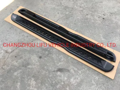 Scalini laterali in acciaio per Toyota Hilux Revo 2015+