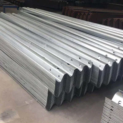 Guarnizione in acciaio galvanizzato per barriera anticollisione stradale Highway Guardrail Passaggio