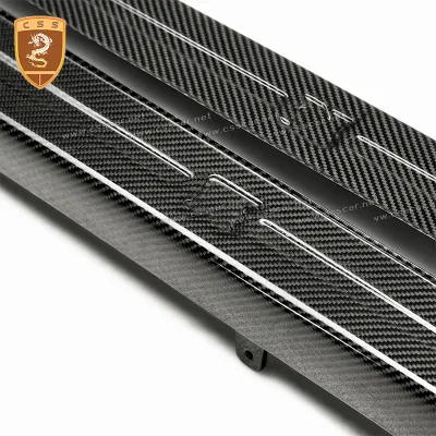 Nuovi scalini laterali in fibra di carbonio per Nissan GTR R35 Accessori per la modifica del pedale laterale dell&prime;auto
