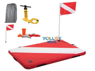 Piattaforma per immersioni galleggiante con attracco gonfiabile
