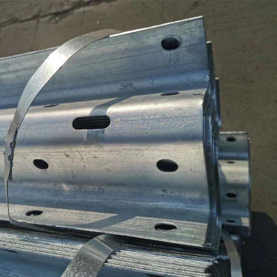 Guarnizione in acciaio galvanizzato per barriera anticollisione stradale Highway Guardrail Passaggio