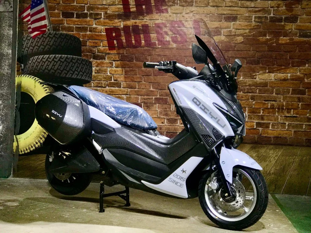 Newest Model E-Scooter Smart off Road Scooter Two Wheel Adult Electric Scooter