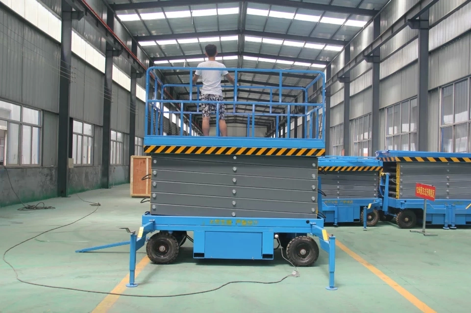 High Quality Battery Power Electric Self Propelled Crawler Tracked Scissor Lift Platform