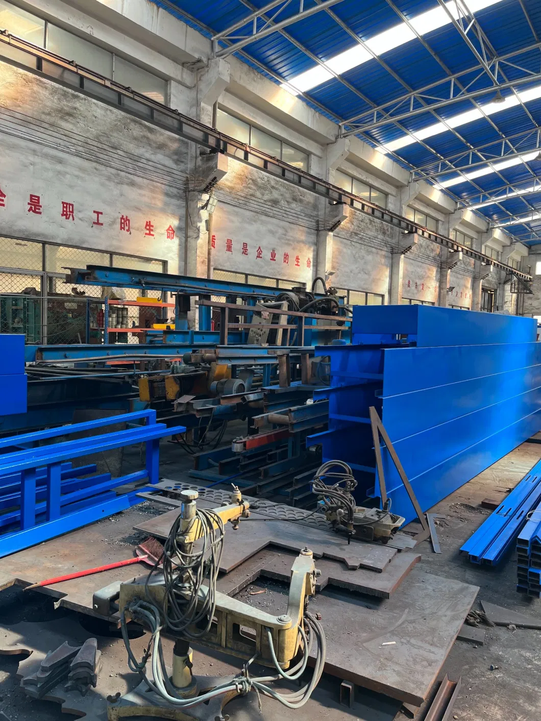 China Metal Extruder Copper Tube Square Tube Aluminum Profile Extrusion Machine Horizontal Hydraulic Press