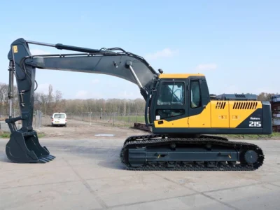 New Crawler Excavators Machine Operation Weight 21 Ton Se210-9/R215-7c/Dh215-9e/Cx210b/Sk210/Jcb Js205LC