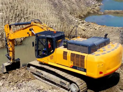 Liugong Brand New 50 Ton Crawler Excavator 950e Heavy Digging Machine