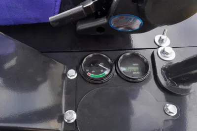 Internal Combustion Drive Lugong Best Mini Excavator Withattachment CE Approved