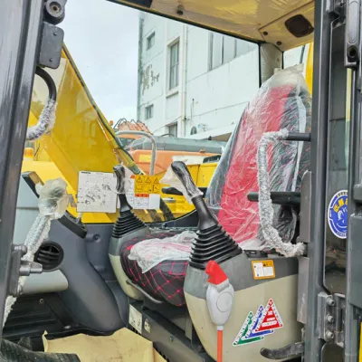 Komatsu PC70-8 PC70 Used Excavator Mini Excavator in Sell and PC78us PC200-8 PC210LC PC220LC PC240 PC60 PC350