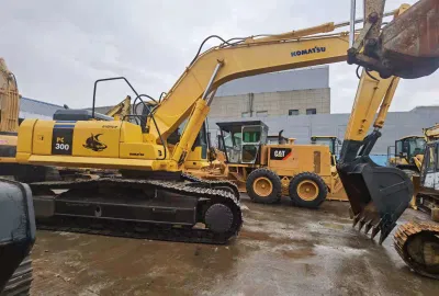 Good Condition Japan Made 30 Ton Digger Used Komatsu Excavator PC300-7 Hydraulic Crawler Excavator Komatsu PC300