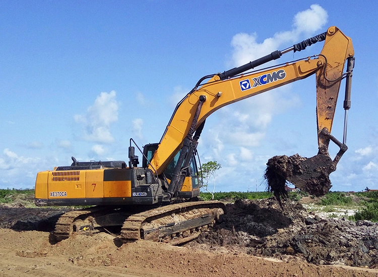 XCMG Used Xe370ca Excavator Machine 30 Ton Second Hand Crawler Excavator Price for Sale