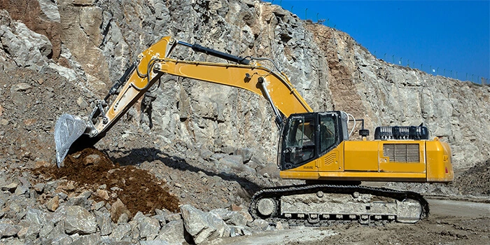 Good Service Hydraulic Crawler Infront Building Construction Equipment 30 Ton Excavator