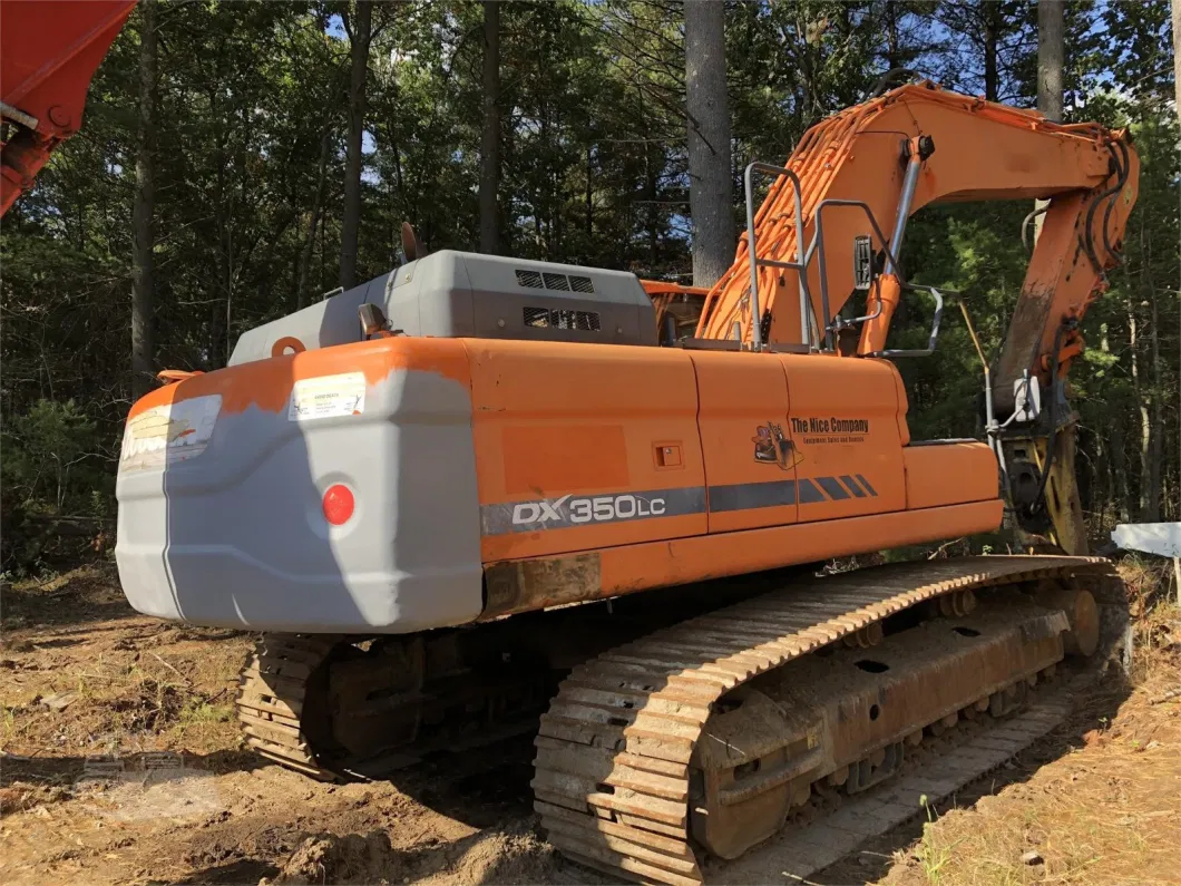 Doosan Dx245LC-9c Mining Excavator with Large Bucket for Sale