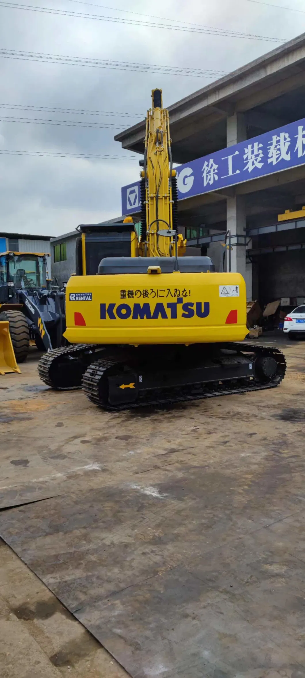 Raygoo Machinery Company Second Hand Excavator Komatsu 200-8 with Good Condition for Sale