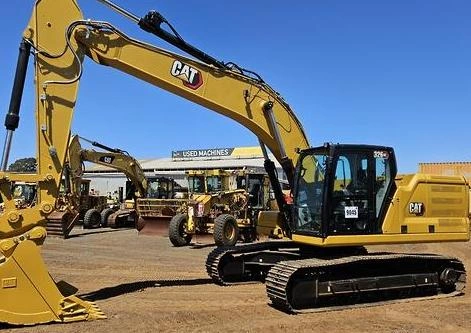 Hitachi 270 Demolition Second-Hand Excavator Concrete Mixing Plant