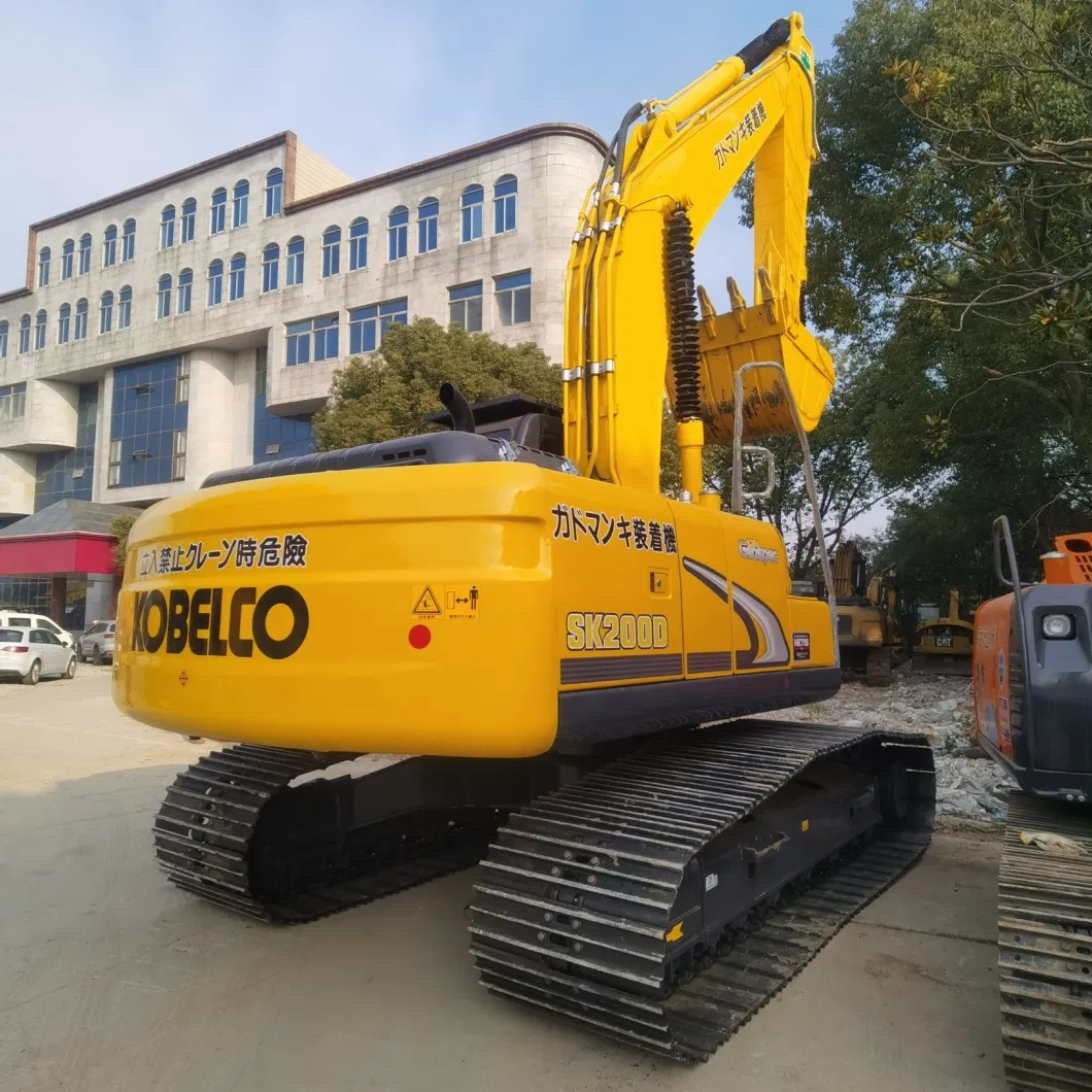 Second Hand Excavator Kobelco Sk200d Sk200-8 Earth-Moving Machine in Good Condition