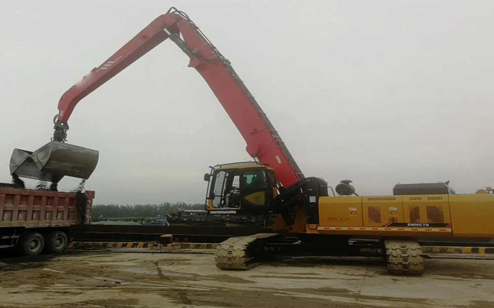 70ton 13.5m-19m Crawler/Wheeled Material Handler (SMHC70 R600PD LH60 LH110) for Port Handling