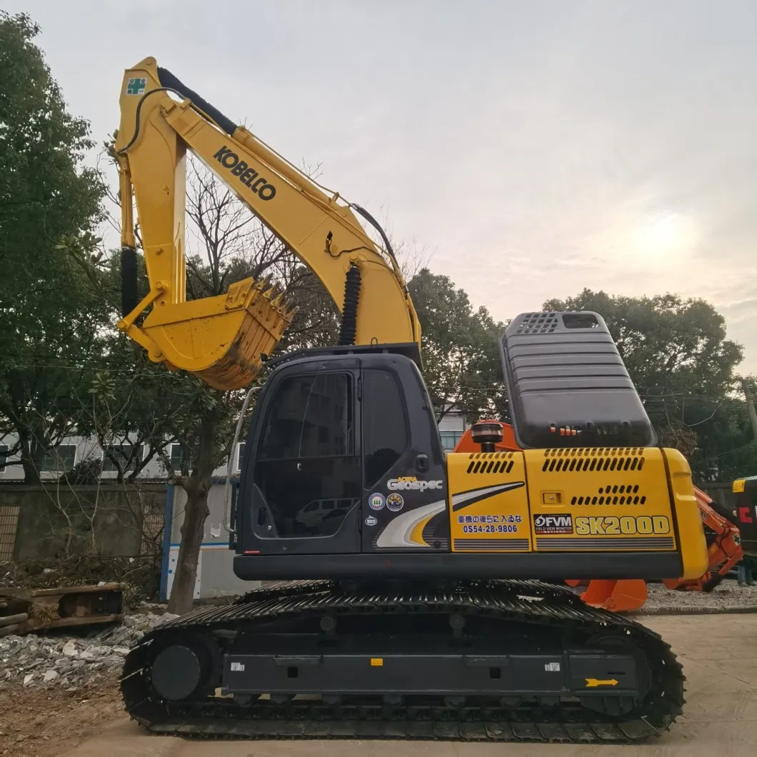 Second Hand Excavator Kobelco Sk200d Sk200-8 Earth-Moving Machine in Good Condition