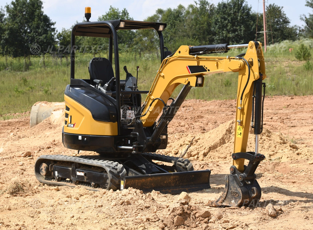 2.5/3 Ton Supply Sufficient Specifications Complete in Stock Mini Excavator Earth Mover for Sale