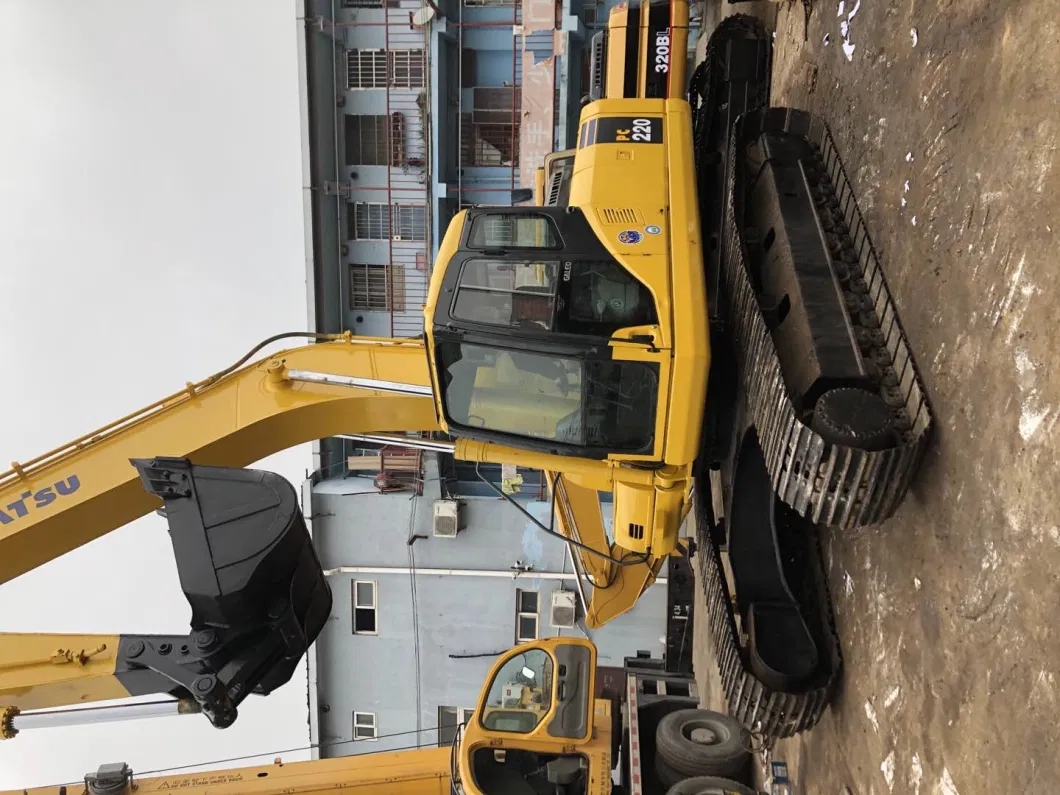 22t Japan Original Used Komatsu PC220-7 Crawler Excavator, Medium Size Komatsu PC220 PC200 Excavator