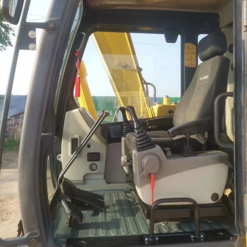 Used Excavator Hyundai Original in Korea Mobile and Flexible Good Condition