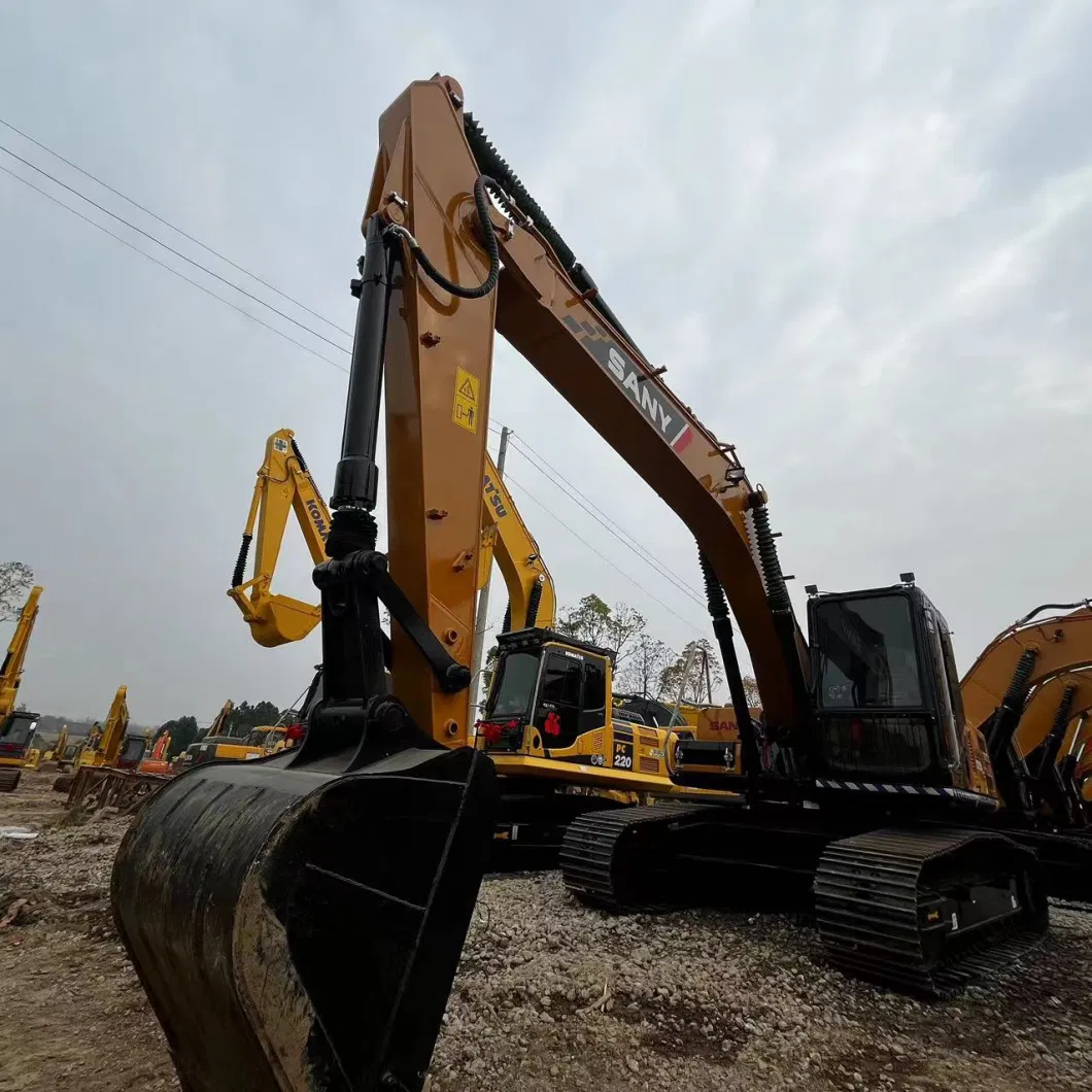 Second-Hand Crawler Excavator Sany 215 Twenty-Ton Excavator Cheap Medium-Sized Excavator for Sale at Low Price