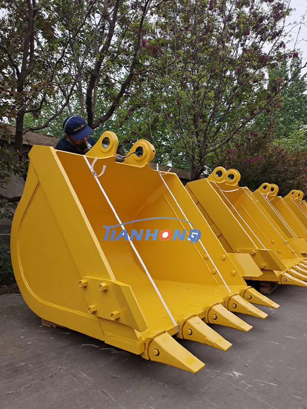 1.35m3 Capacity PC220 General Purpose/Gp/Standard/Earthmoving Excavator Bucket