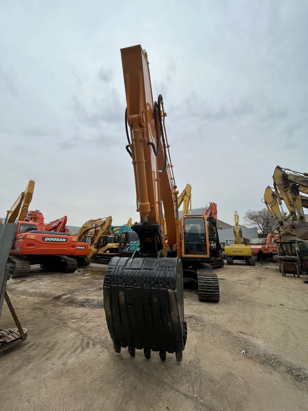 Escavadeira Usada Hyundai 220 22 Ton Heavy Duty Excavators Excavadora Usada Used Hyundai Crawler Good Condition Excavator Price 220LC-9s