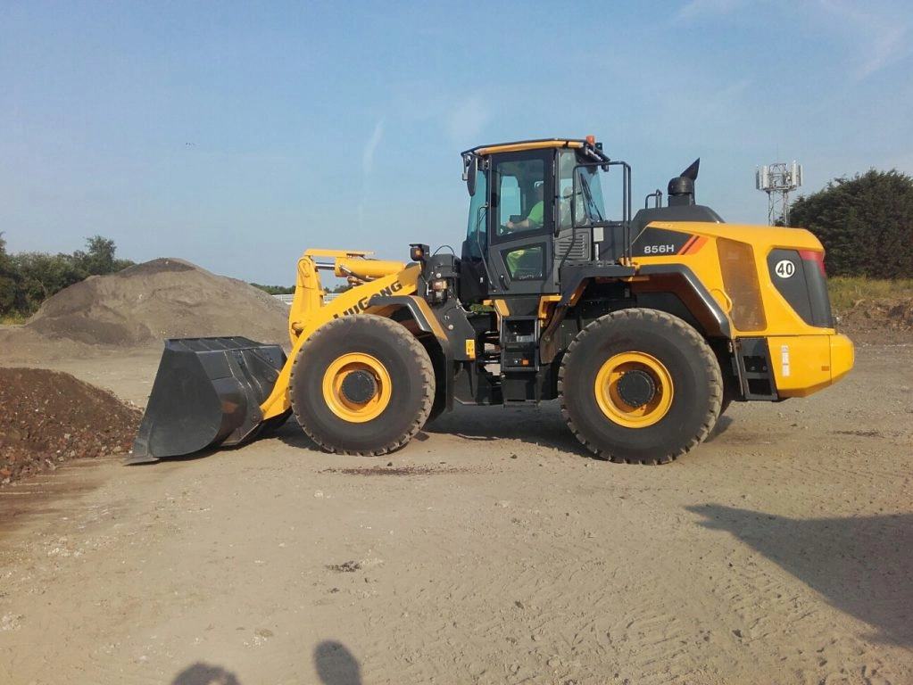 China Liugong Earth Moving Machinery Mini Front End Loader 5 Ton Shovel Loader Clg856h Payloader Clg856 Pay Loader Excavator