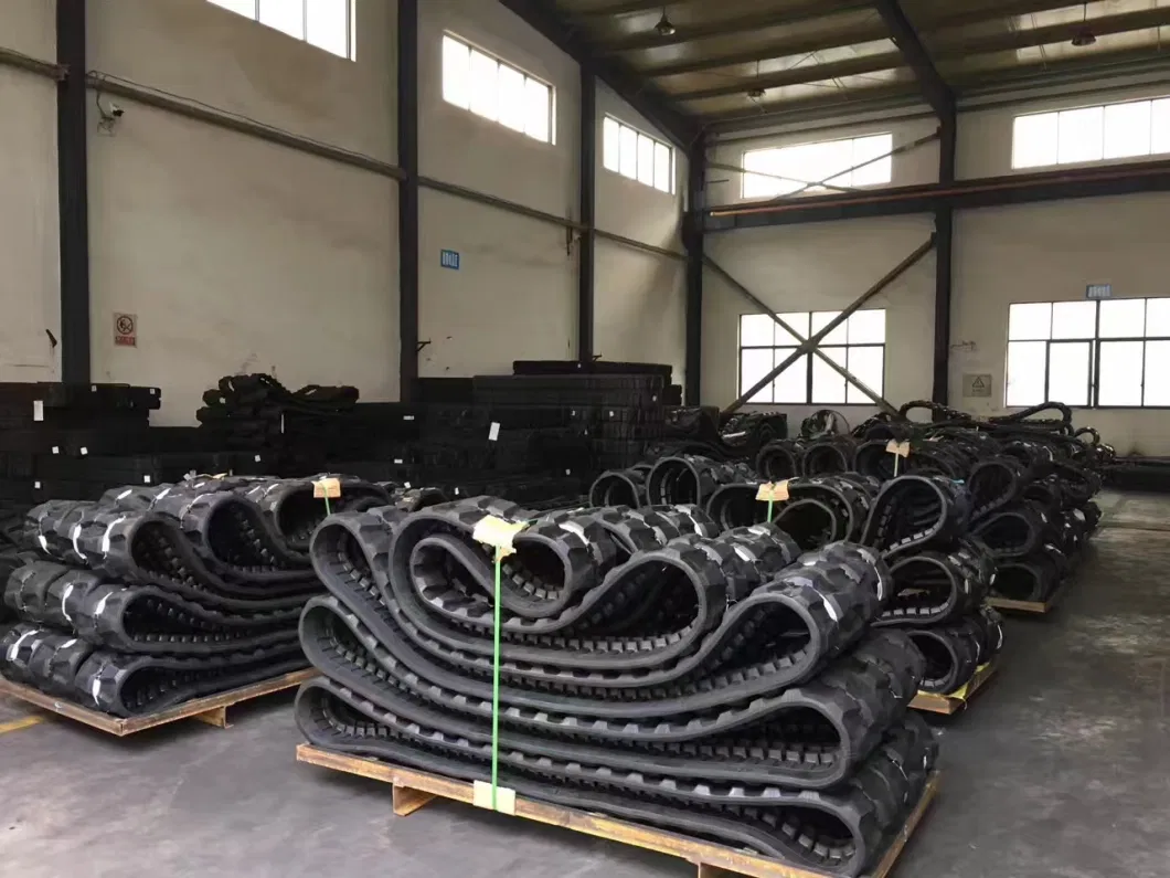 Rubber Track for Triangular Wheel for Construction Machinery for Excavator Parts