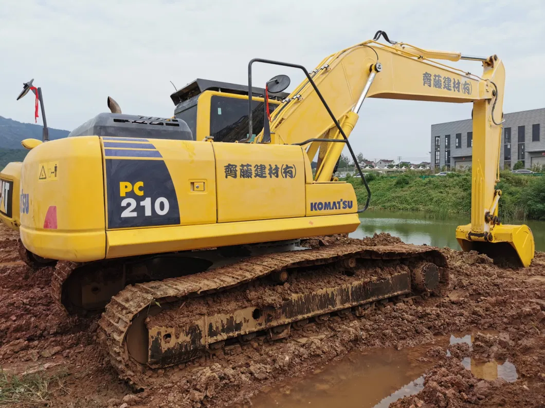 Medium Backhoe Excavator Komatsu PC 210 Used Digger Excavator Komatsu