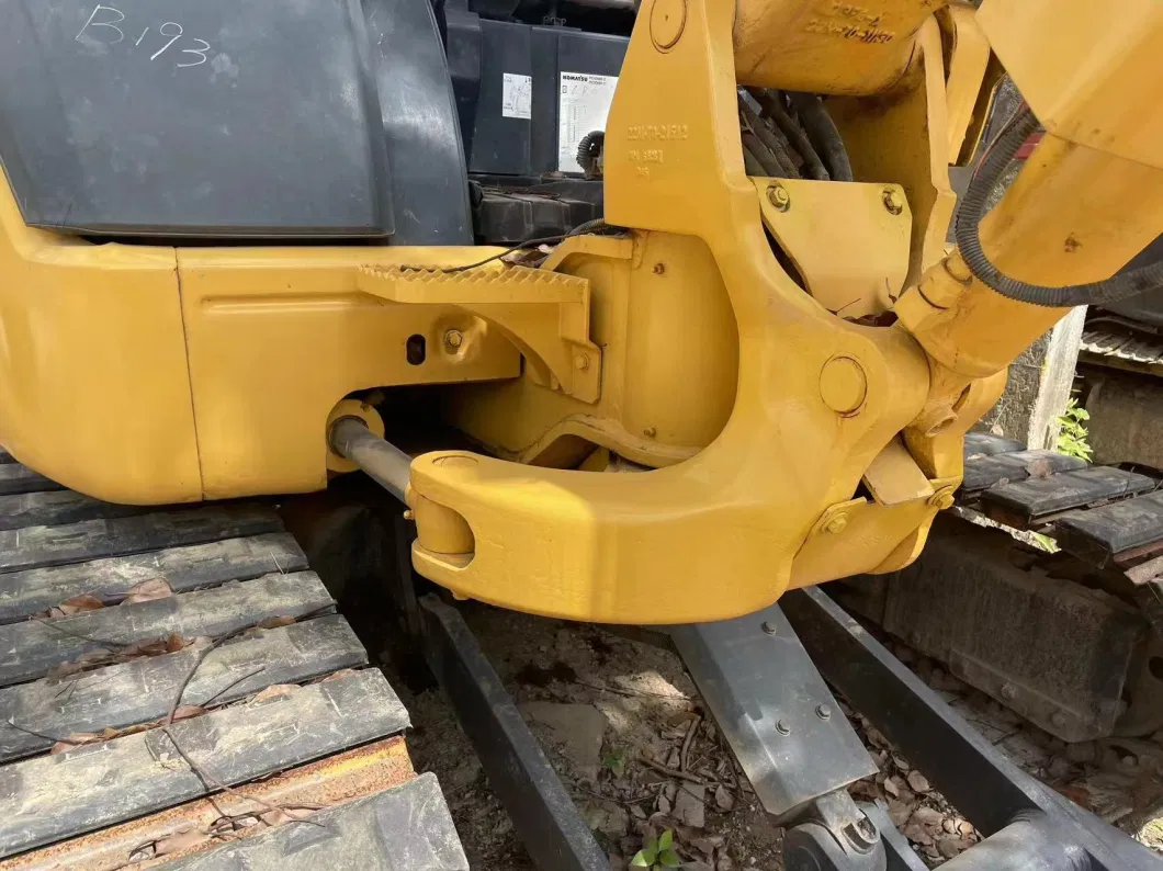 Farmland Excavaton Komatsu Mini Small Crawler Excavator PC40 4 Ton for Sale