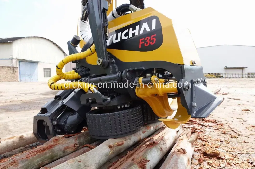 Yuchai 13ton Forest Excavator Harvester Ycf135FM