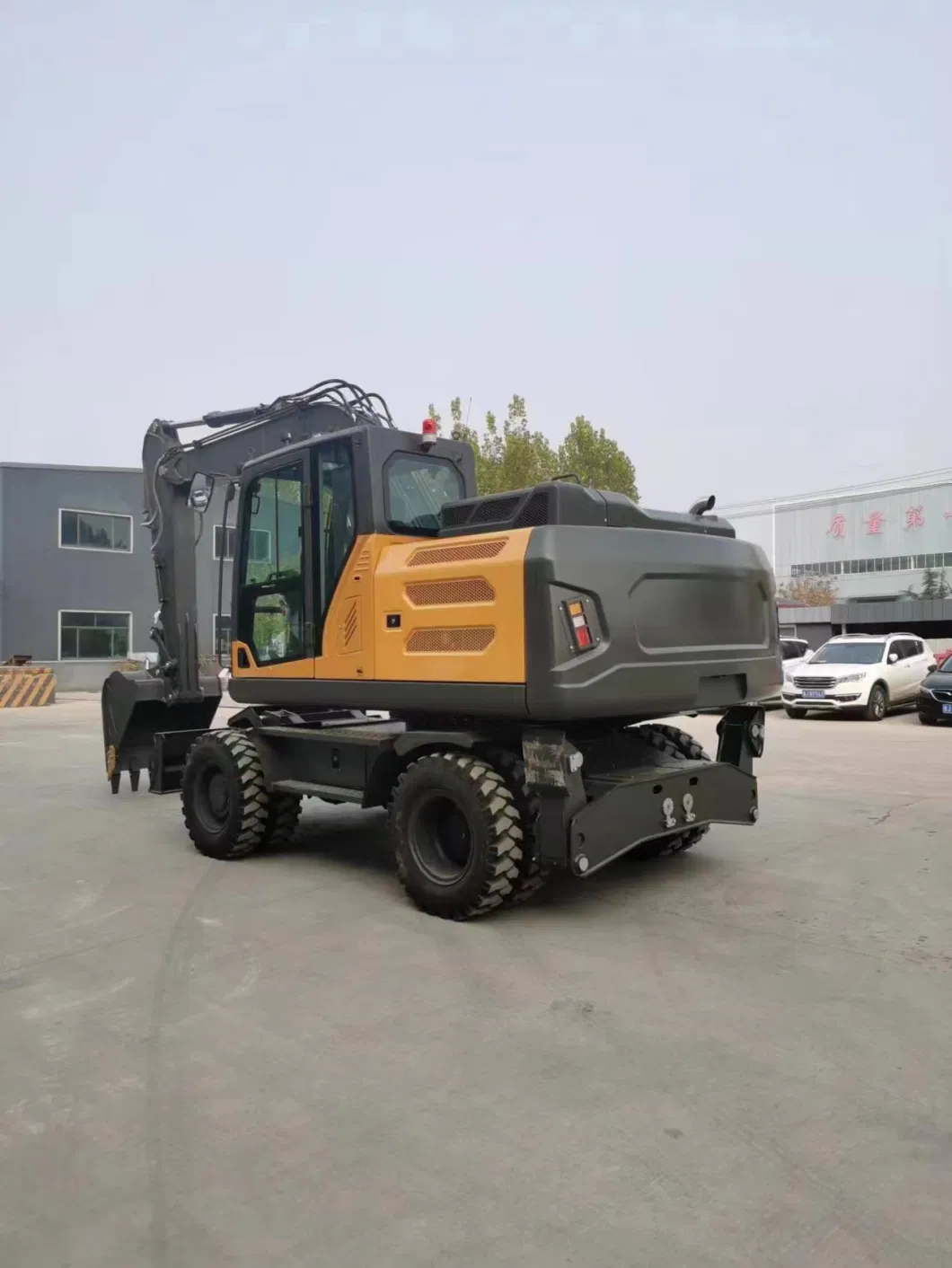 Factory Big Discount for Wheeled and Crawler Excavator with 0.8ton 1ton 1.5ton 1.6ton 1.8ton 2ton 2.2ton 3.5ton 10 Tons 20tos 30tons