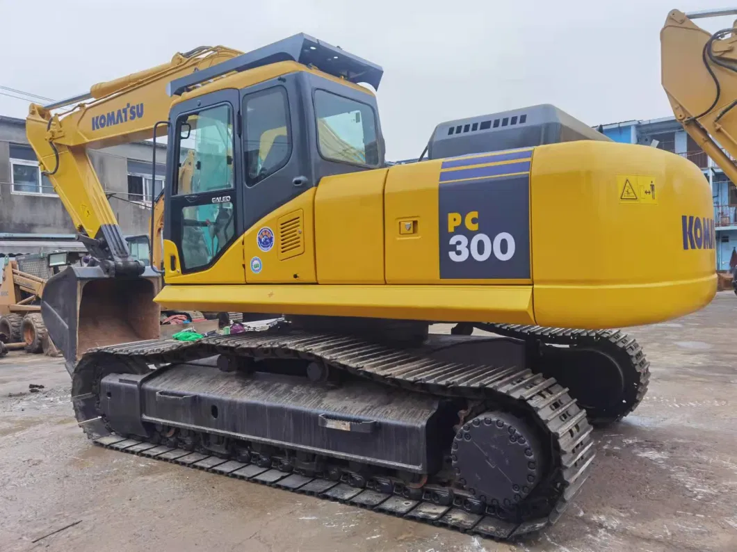 Good Condition Japan Made 30 Ton Digger Used Komatsu Excavator PC300-7 Hydraulic Crawler Excavator Komatsu PC300