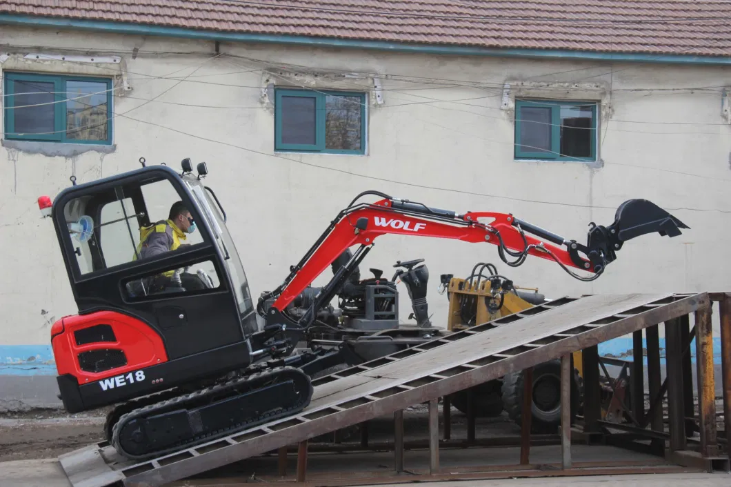 Wolf 1.8ton Hydraulic Diesel Small Mini Excavator with Swing Arm
