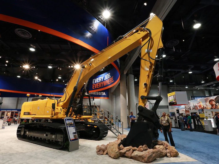 50 Ton Heavy Duty Large Mining Hydraulic Crawler Excavator 950e for Sale