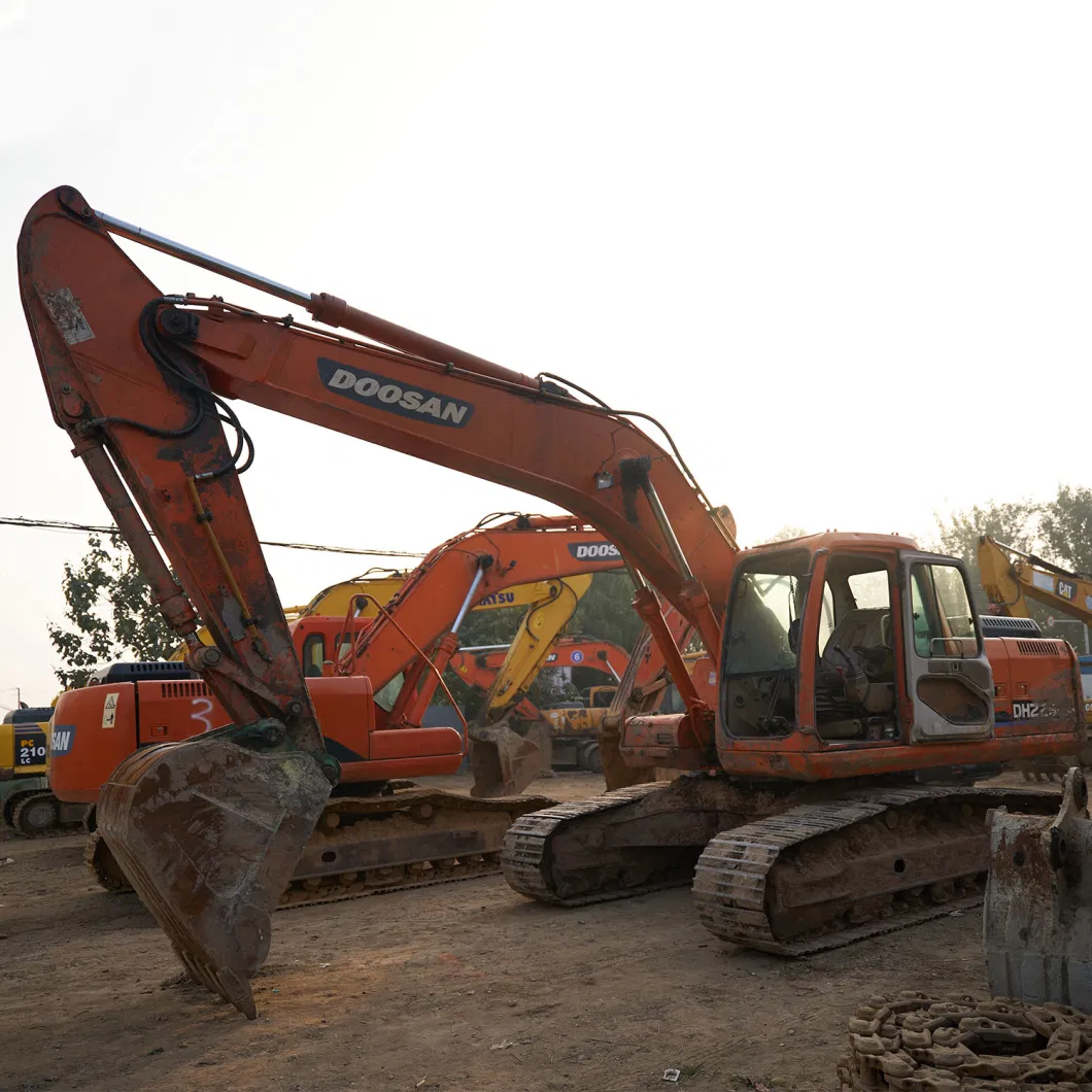 Competitive Price Doosan Hydraulic Cylinder Large Used Excavator